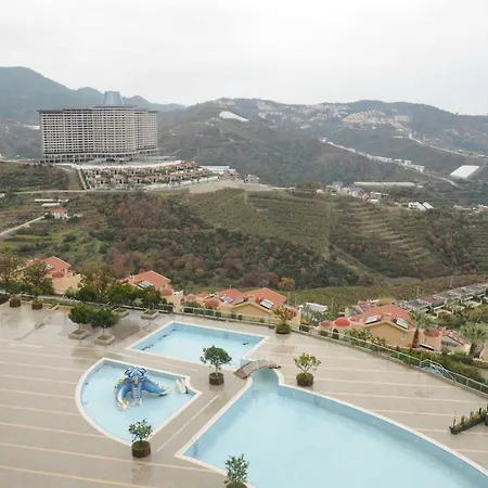 شقة Gold City Flat 2+1 With Free Aqua Park ألانيا